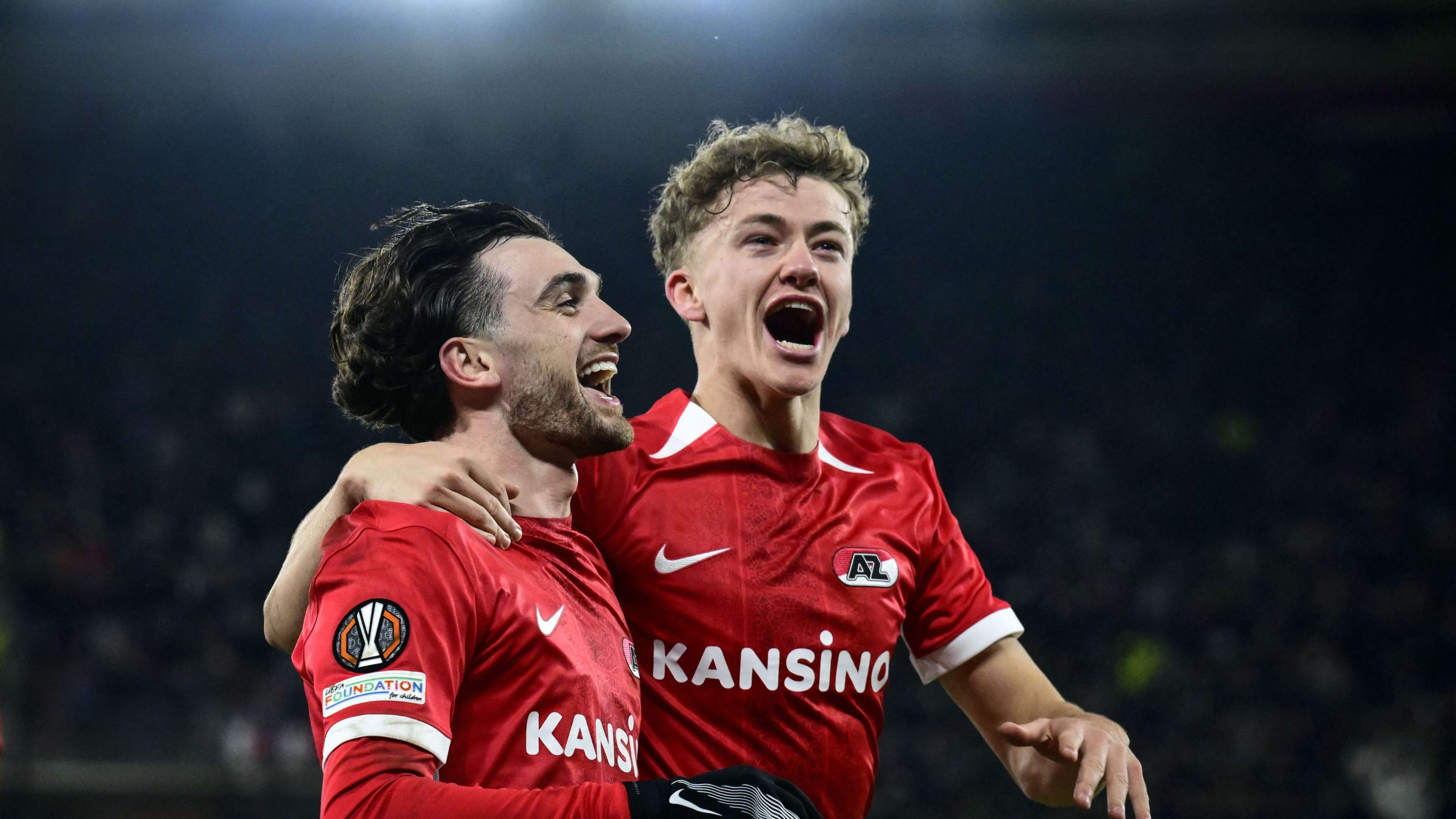 际舞台上绽 际舞台上绽